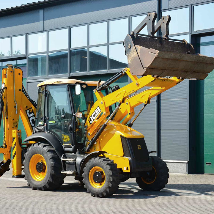 Трактор, экскаватор, погрузчик JCB 3CX